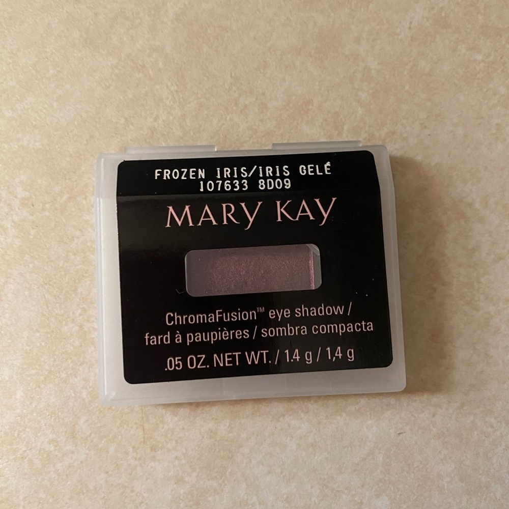 5/$25 Mary Kay Frozen Iris Eyeshadow